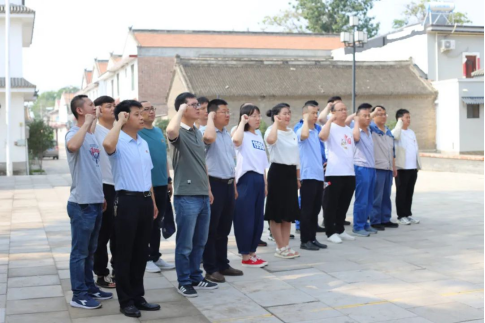 “賡續(xù)革命傳統(tǒng)，強(qiáng)化使命擔(dān)當(dāng)”——焦作安彩開展建黨101周年主題黨日活動(dòng)
