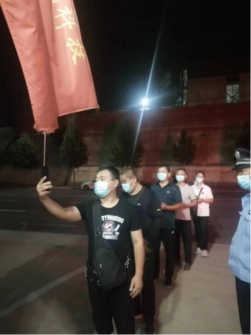 同心戰(zhàn)“疫”，守護(hù)月圓——安彩高科打響疫情防控和安全生產(chǎn)“雙線戰(zhàn)疫”
